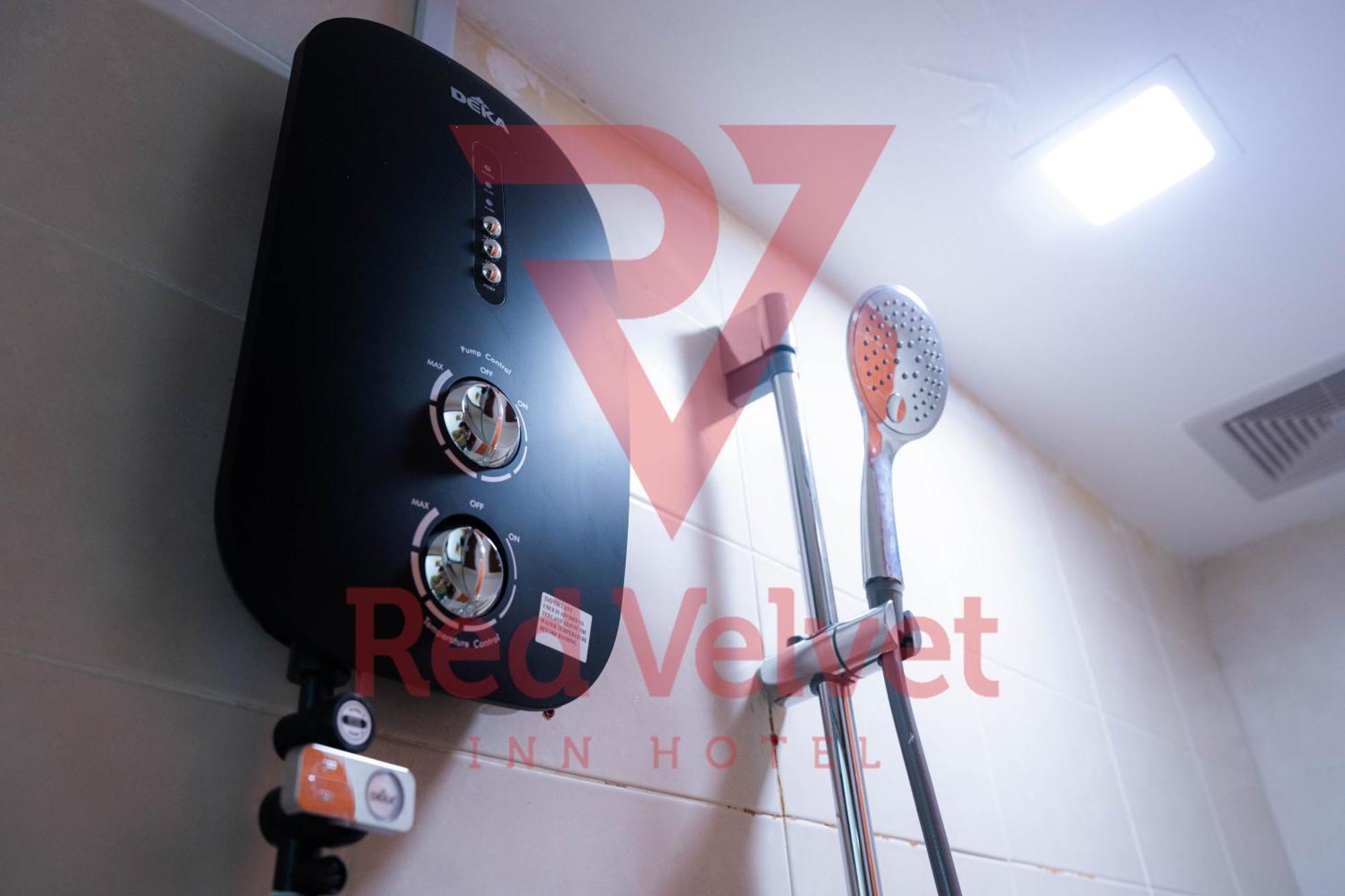 Red Velvet Inn Bukit Bintang Kuala Lumpur Exterior foto