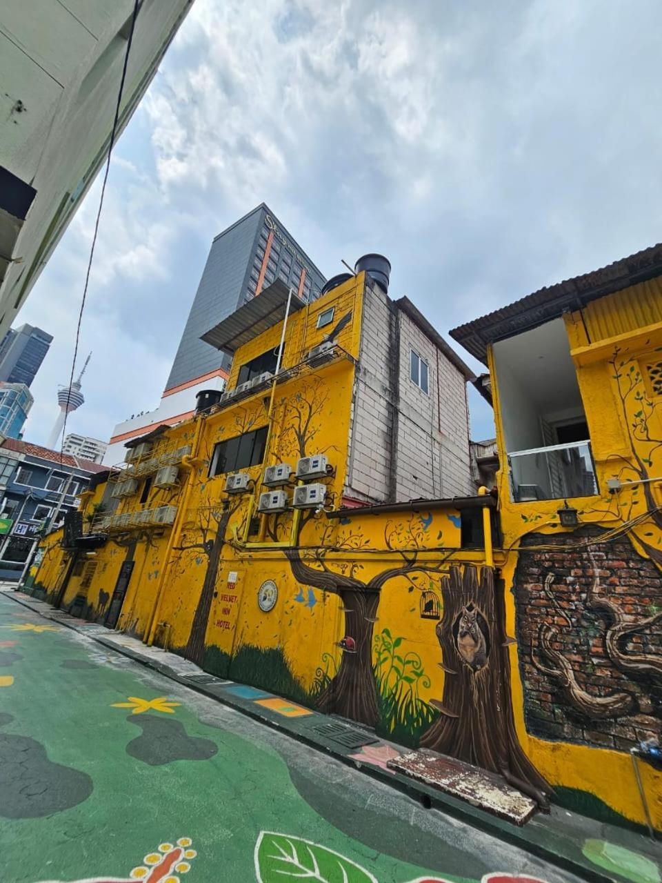 Red Velvet Inn Bukit Bintang Kuala Lumpur Exterior foto